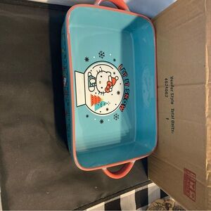 Hello Kitty Let It Snow Baking Dish